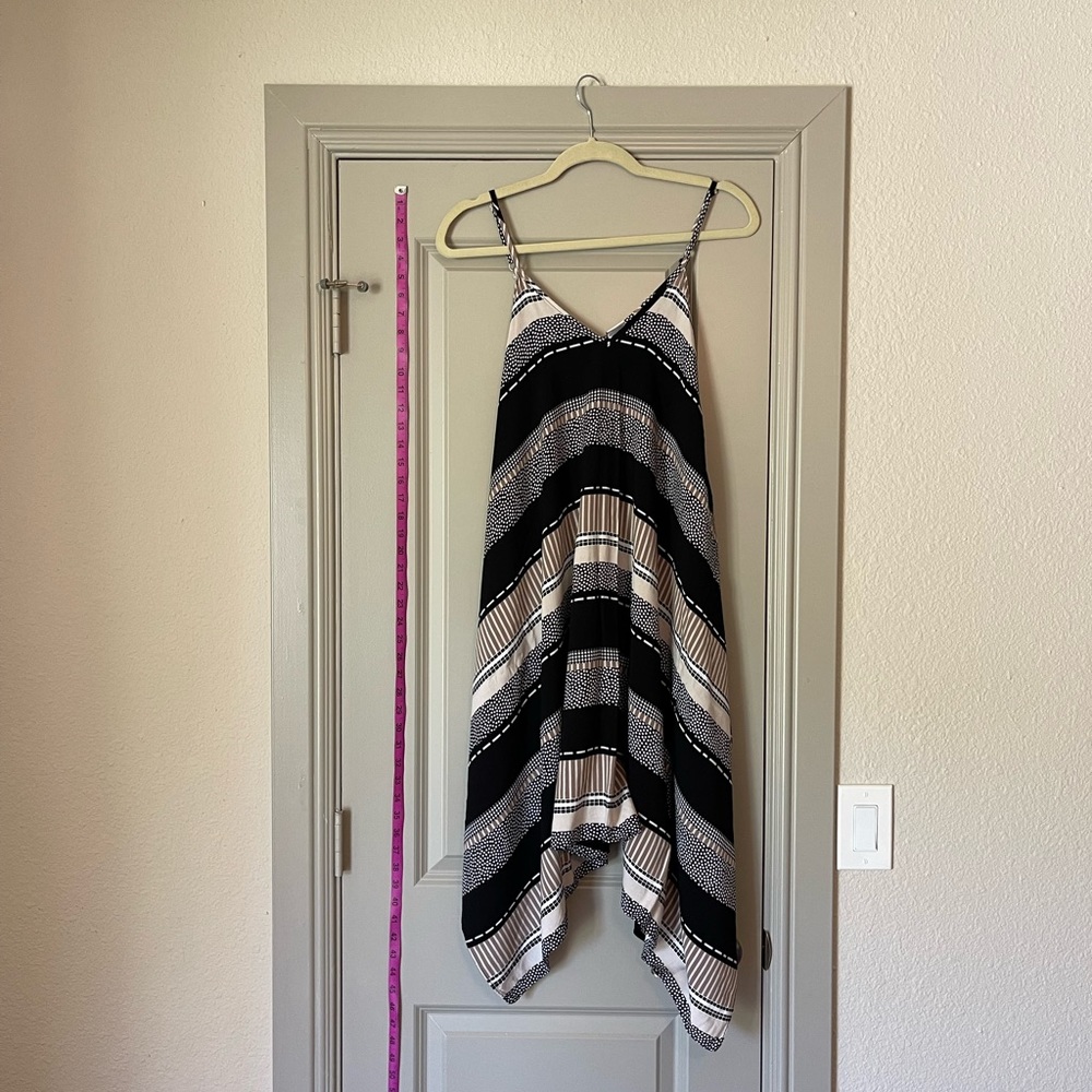 Anna & Ava Cover Up OS adjustable straps